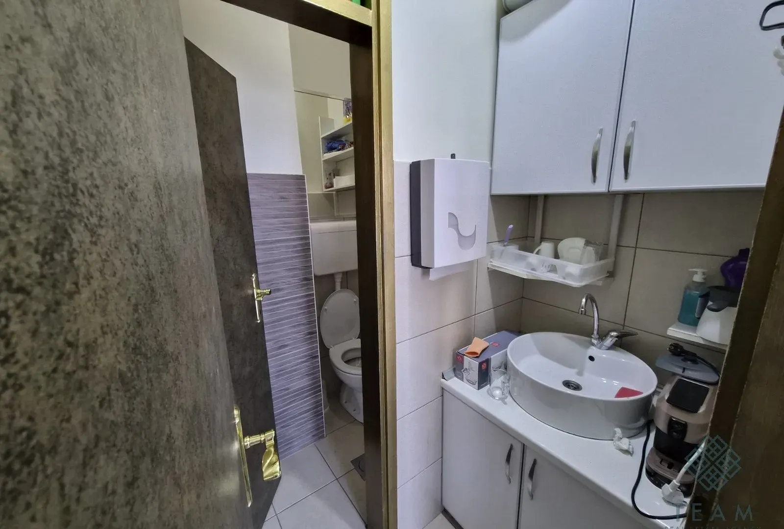Sale, office space, 60m², Pejton, Podgorica