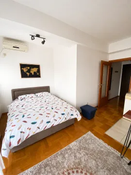 Stan-na-dan, garsonjera, 30m², Kod Big Fashion-a, Podgorica - image 5