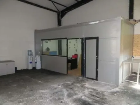 Rent, office space, 750m², Rakovica, Beograd - image 6