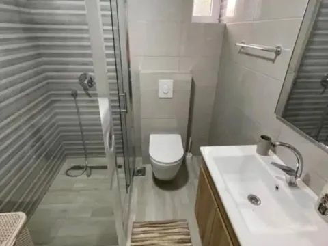 Rent, one bedroom apartment, 50m², Centar, Tivat - image 4