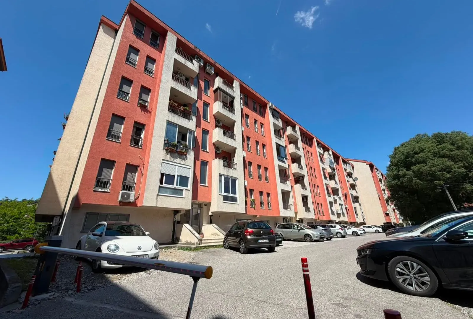 Rent, four bedroom apartment, 109m², Vezirov Most, Podgorica
