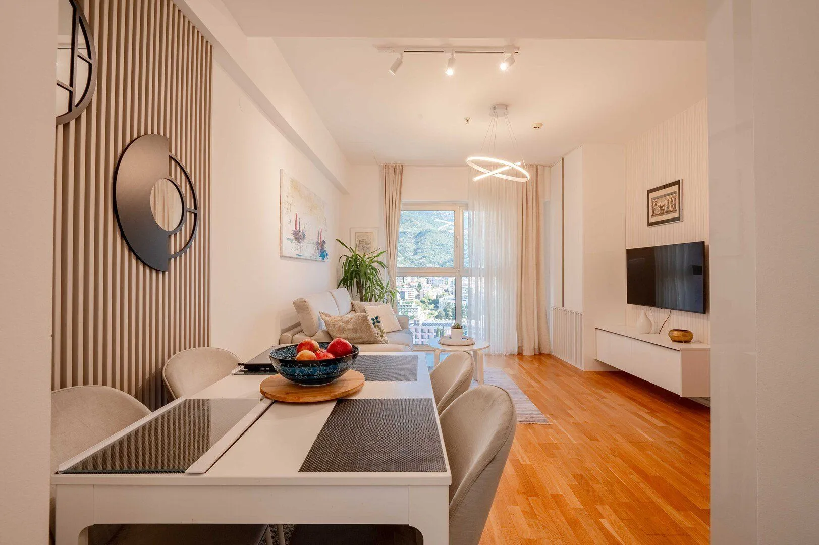 Prodaja, jednosoban stan, 54m², Bečići, Budva