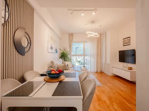 Prodaja, jednosoban stan, 54m², Bečići, Budva - image 8