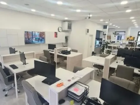 Izdavanje, poslovni prostor, 98m², Stari Aerodrom, Podgorica - image 3