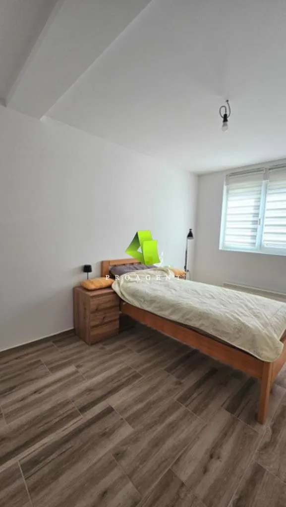 Prodaja, dvosoban stan, 80m², Pantelej, Niš