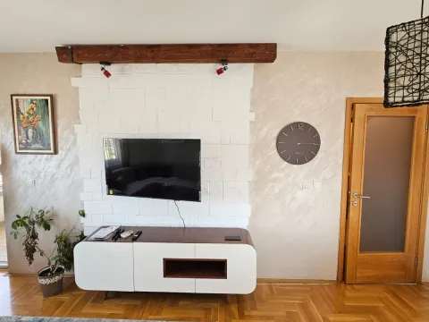 Prodaja, dvosoban stan, 70m², Tuški Put, Podgorica - image 3