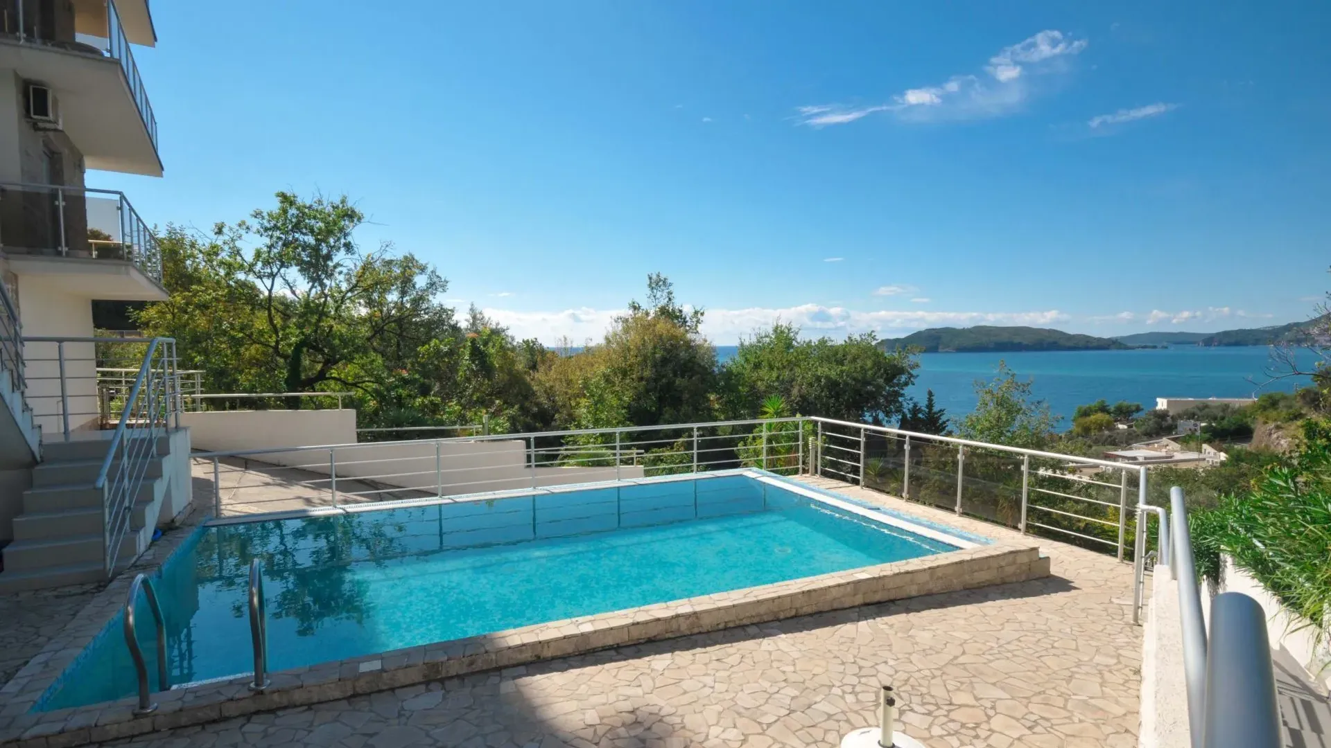 Prodaja, dvosoban stan, 55m², Pržno, Budva