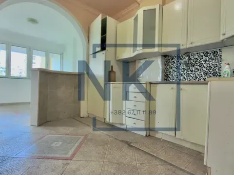 Prodaja, dvosoban stan, 71m², Pejton, Podgorica - image 5