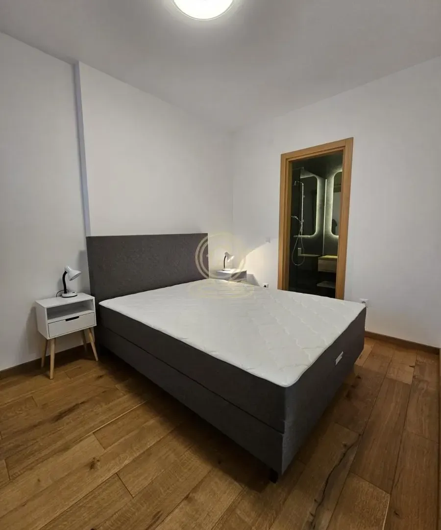 Rent, two bedroom apartment, 90m², Voždovac Sve Podlokacije, Beograd