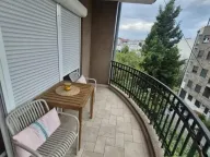 Izdavanje, dvosoban stan, 70m², Južni Bulevar, Vračar Sve Podlokacije - image 5