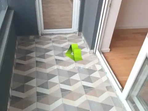 Rent, one bedroom apartment, 47m², Ledena Stena, Niš - image 9