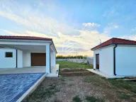 Izdavanje, trosoban stan, 190m², Golubac, Srbija - image 3
