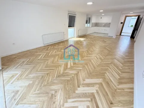 Prodaja, četvorosoban stan, 103m², Telep, Novi Sad Sve Podlokacije - image 8