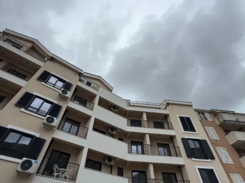 Sale, one bedroom apartment, 55m², Adok, Budva - image 2