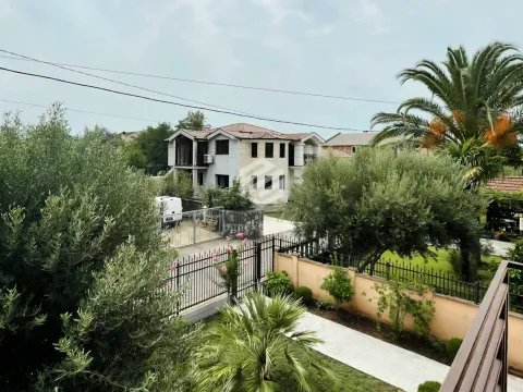 Rent, three bedroom apartment, 100m², Gornja Gorica, Podgorica - image 18