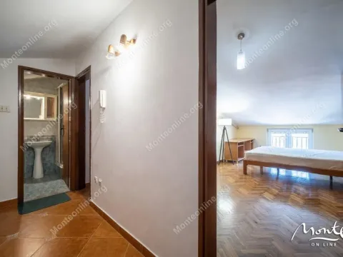 Sale, three bedroom apartment, 88m², Dobrota, Kotor - image 26