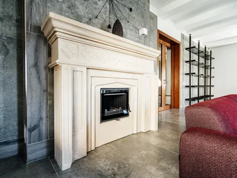 Izdavanje, kuća, 491m², Ljuta, Kotor - image 8