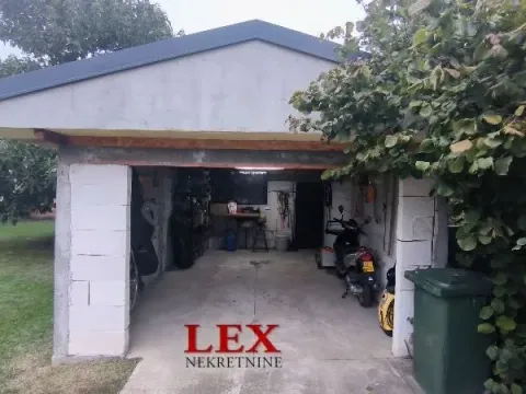 Prodaja, kuća, 107m², Pecinci, Srbija - image 17