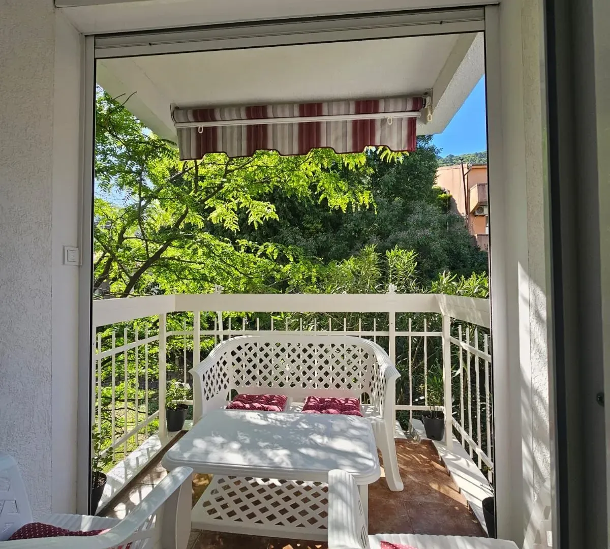 Prodaja, dvosoban stan, 52m², Budva, Crna Gora