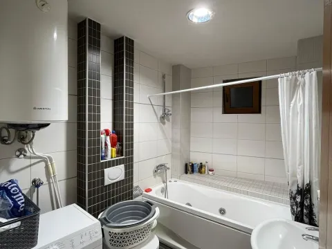 Sale, two bedroom apartment, 74m², Pržno, Budva - image 2