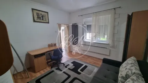 Prodaja, jednosoban stan, 26m², Zemun Centar, Zemun Sve Podlokacije - image 3