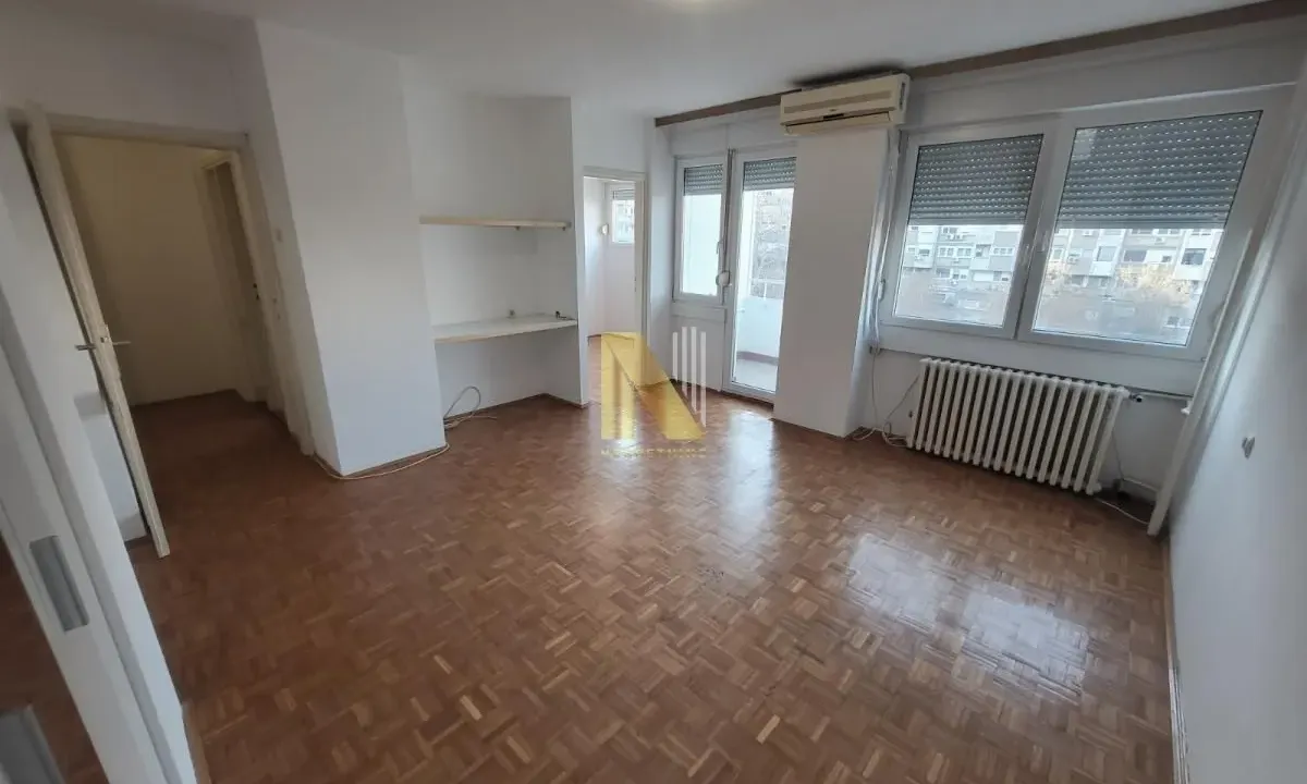 Rent, office space, 43m², Liman 3, Novi Sad Sve Podlokacije