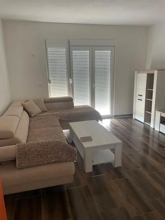 Prodaja, kuća, 360m², Sutomore, Bar