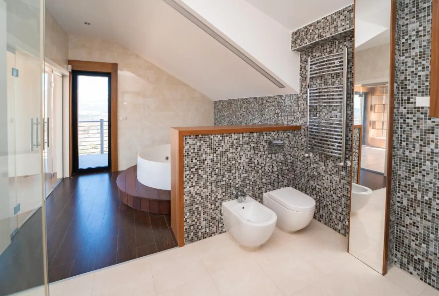 Rent, house, 300m², Dub, Kotor