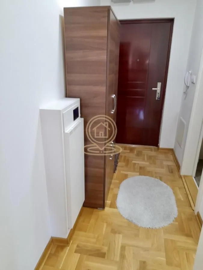 Prodaja, dvosoban stan, 50m², Medijana, Niš