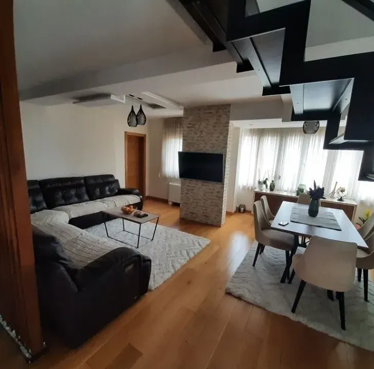 Rent, four bedroom apartment, 153m², Zabjelo, Podgorica