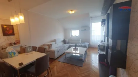 Izdavanje, četvorosoban stan, 101m², Novo naselje, Novi Sad - image 5