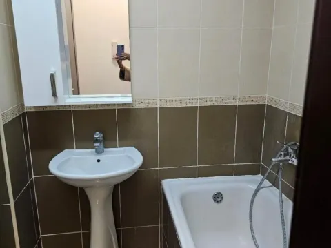 Izdavanje, jednosoban stan, 46m², Blok 6, Podgorica - image 3