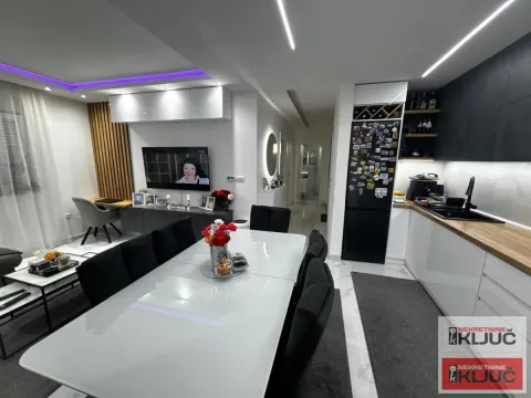 Prodaja, dvosoban stan, 57m², Lipov gaj, Novi Sad Sve Podlokacije - image 5