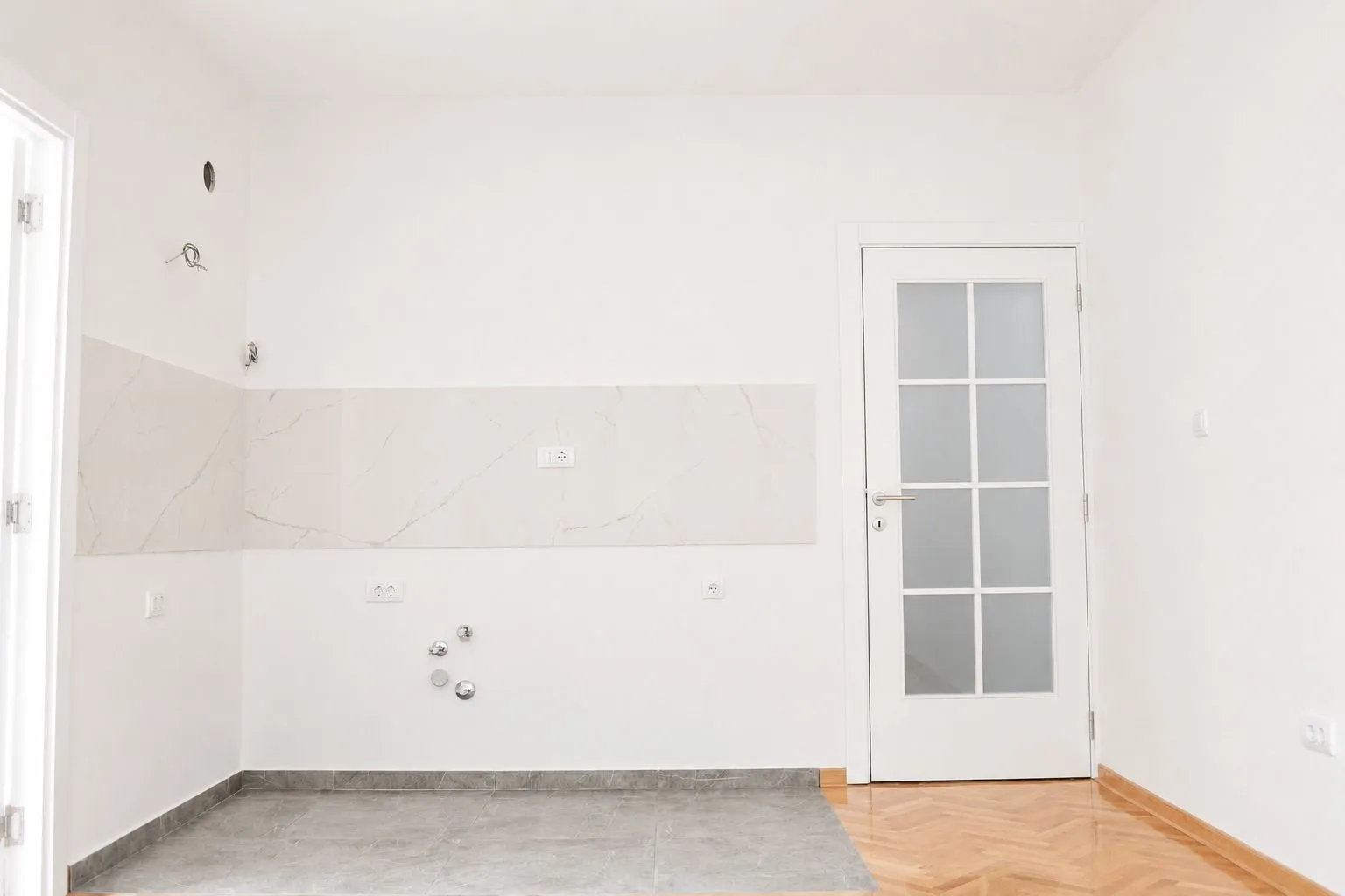 Prodaja, dvosoban stan, 55m², Karaburma, Palilula Sve Podlokacije