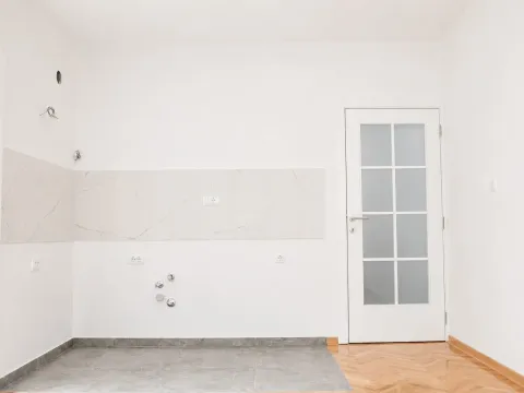 Prodaja, dvosoban stan, 55m², Karaburma, Palilula Sve Podlokacije - image 2