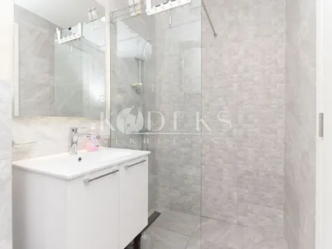 Izdavanje, dvosoban stan, 65m², Stari Aerodrom, Podgorica - image 9