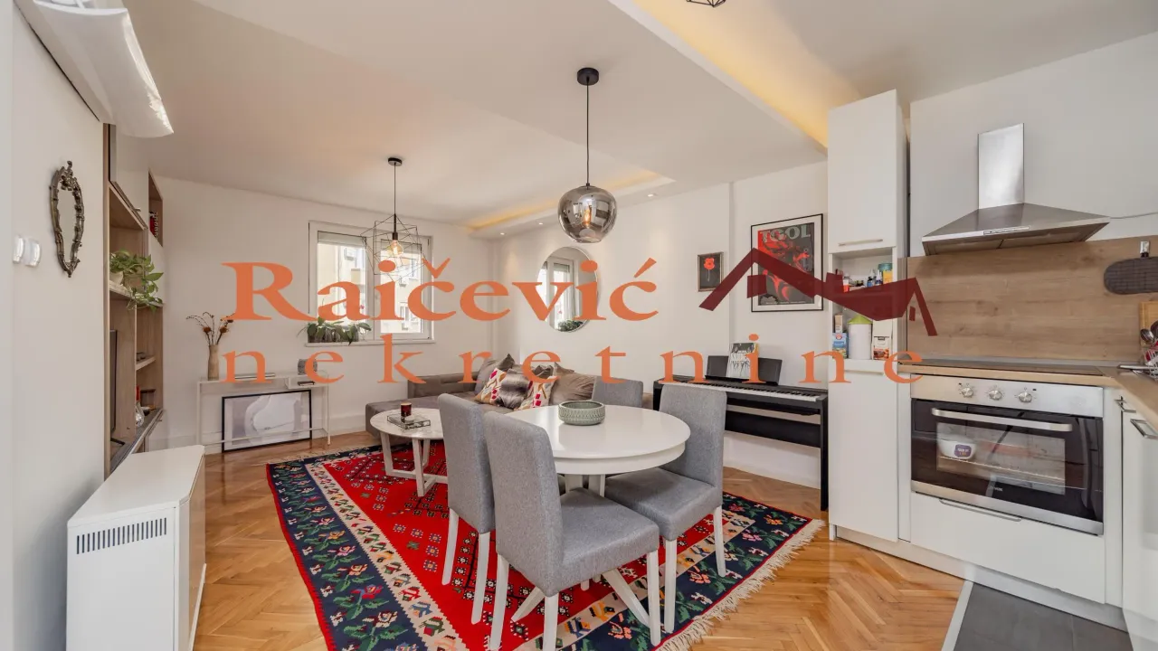 Sale, two bedroom apartment, 50m², Centar, Kruševac