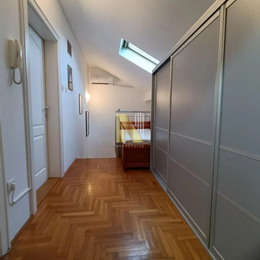 Prodaja, trosoban stan, 90m², Nova Detelinara, Novi Sad Sve Podlokacije