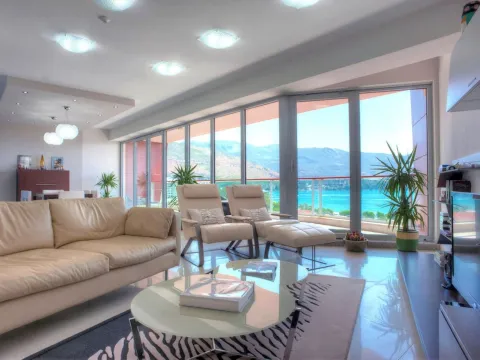 Sale, three bedroom apartment, 195m², Budva, Crna Gora - image 18