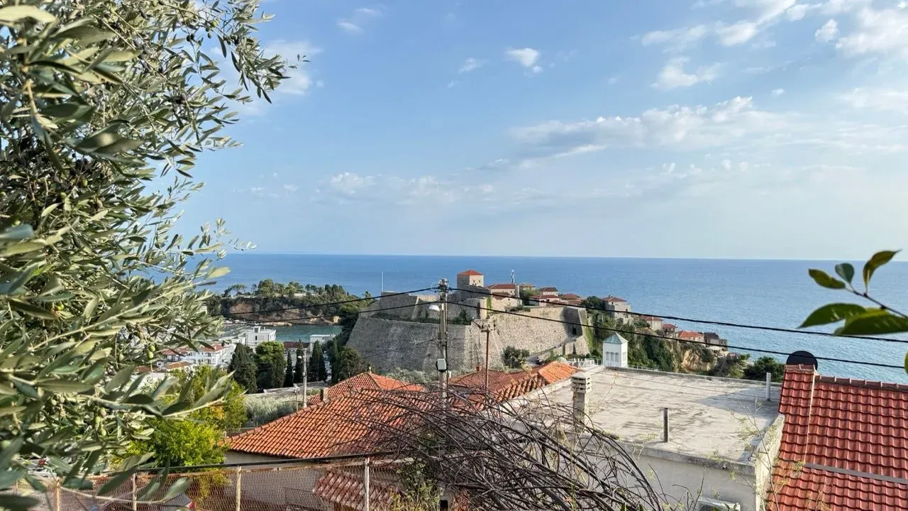 Sale, house, 183m², Centar, Ulcinj