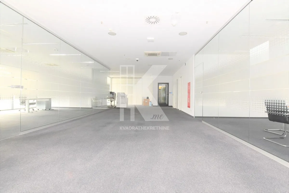 Rent, office space, 318m², Preko Morače, Podgorica