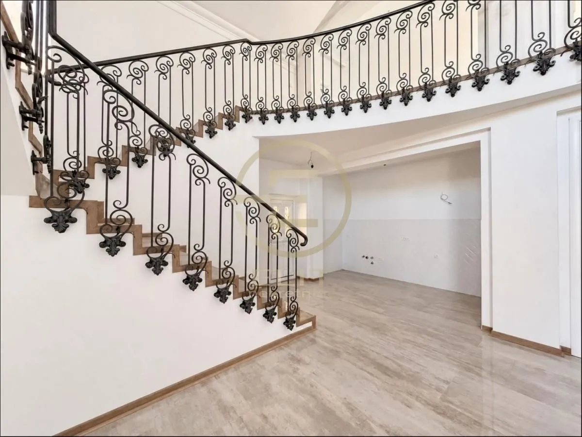 Prodaja, kuća, 400m², Veternička rampa, Novi Sad Sve Podlokacije