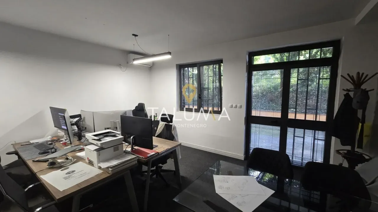 Izdavanje, poslovni prostor, 34m², Ljubović, Podgorica