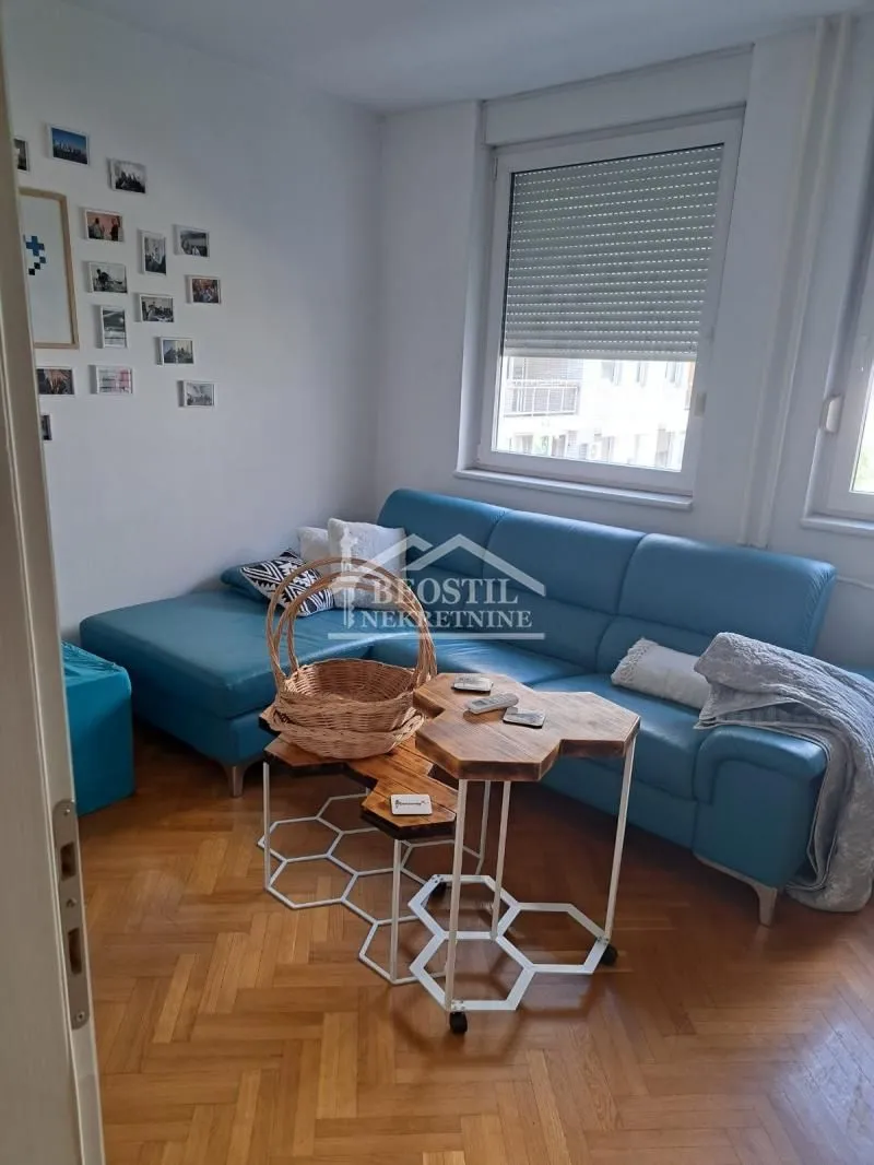 Rent, two bedroom apartment, 65m², Novi Beograd Sve Podlokacije, Beograd