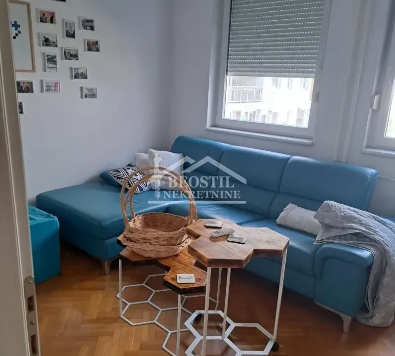 Rent, two bedroom apartment, 65m², Novi Beograd Sve Podlokacije, Beograd