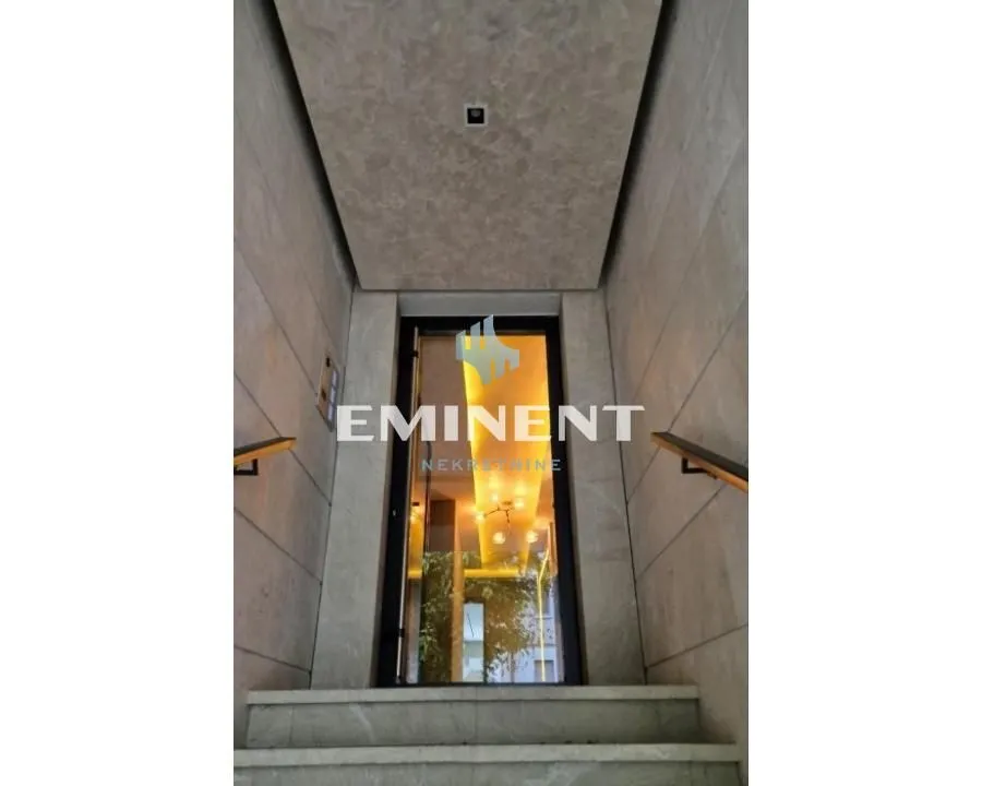 Rent, apartment, 38m², Čubura, Beograd