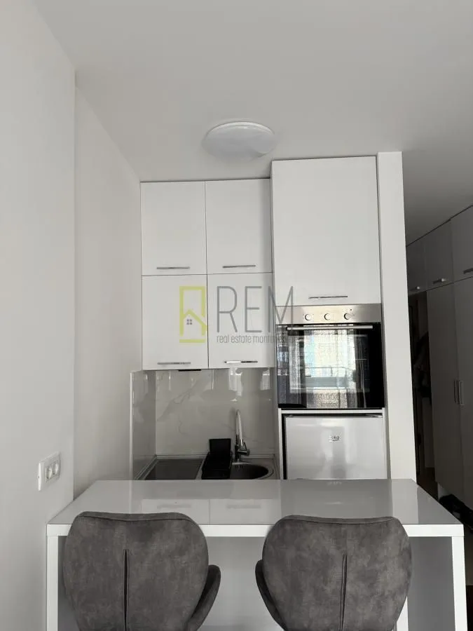 Prodaja, garsonjera, 25m², Master Kvart, Podgorica