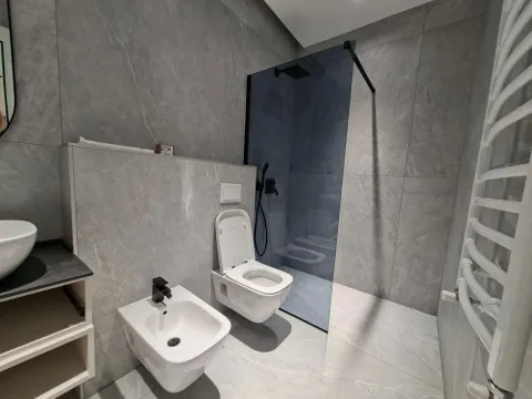 Rent, two bedroom apartment, 120m², Donji Štoj, Ulcinj - image 10