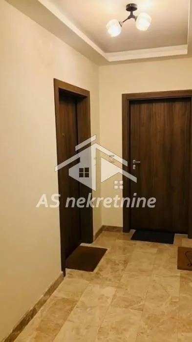 Izdavanje, dvosoban stan, 42m², Gradska Bolnica, Zvezdara Sve Podlokacije