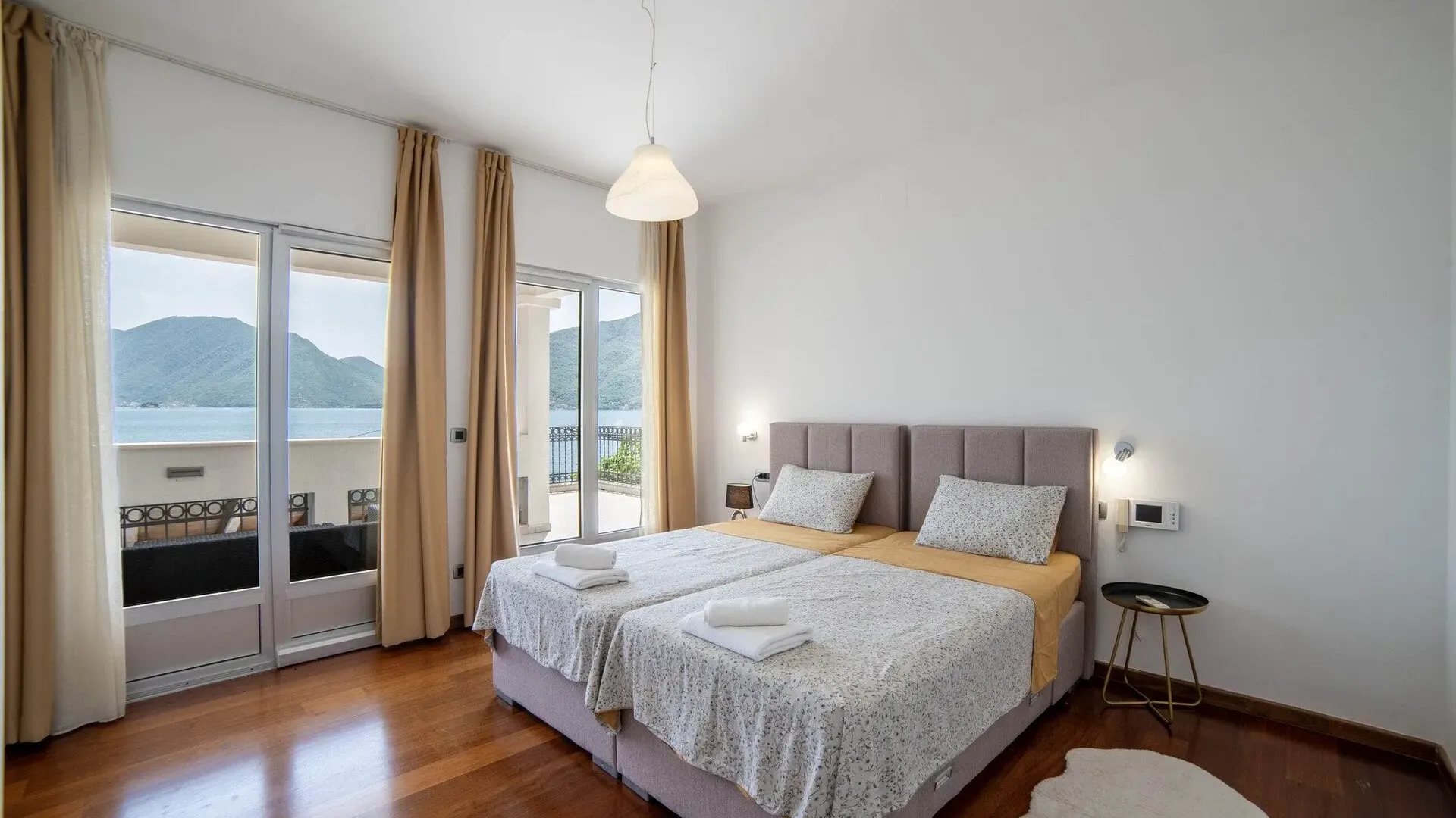 Sale, house, 405m², Kotor, Crna Gora